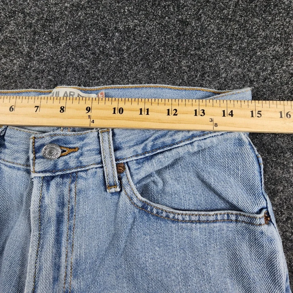 Levi's 505 Regular Fit Jeans Mens 31x32 Fit 30x29.5 Light Wash Straight Leg Y2K